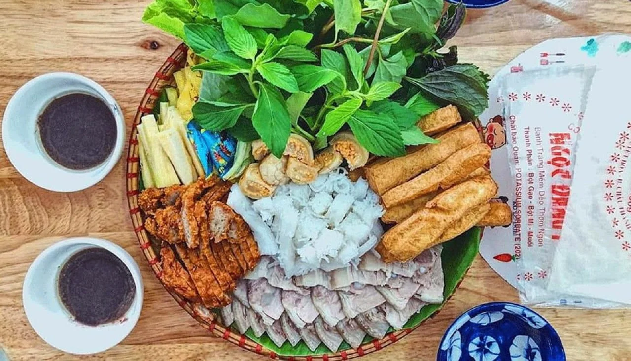 Bún đậu mắm tôm 3 Phải