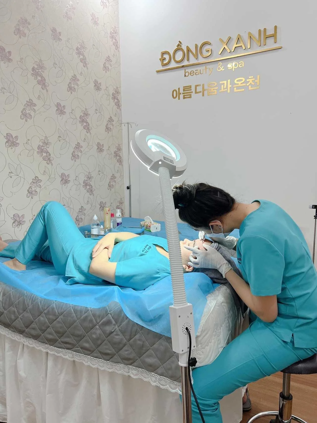 Spa Đồng Xanh Cần Thơ trị mụn