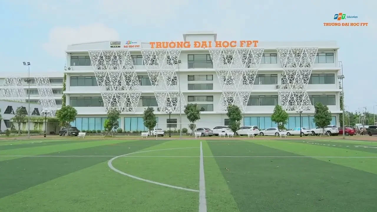 trường đại học ở cần thơ