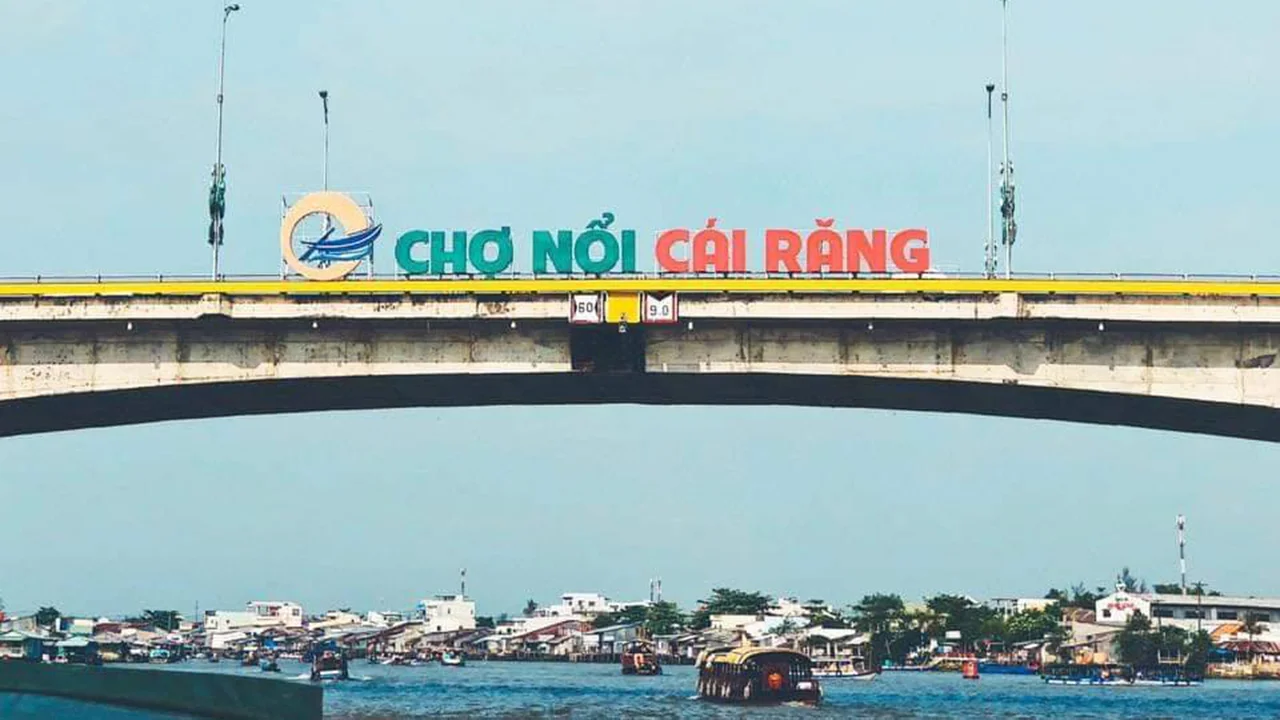 Chợ nổi Cái Răng