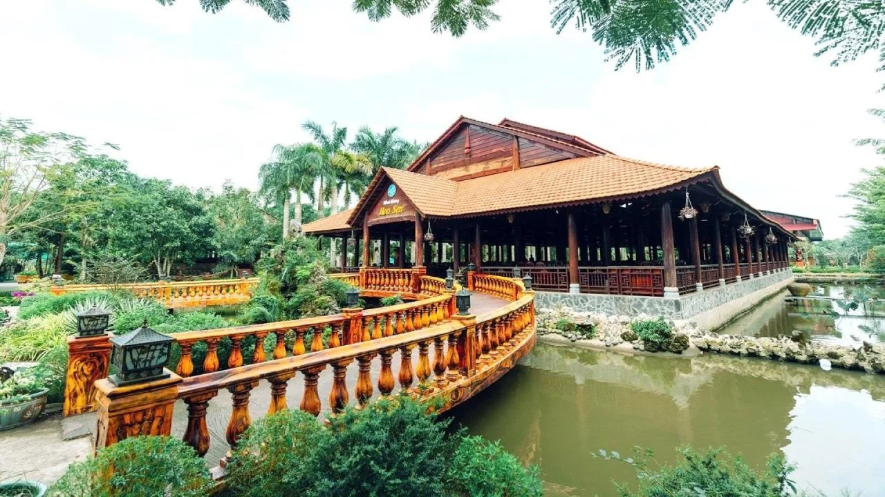 Khu du lịch Mỹ Khánh