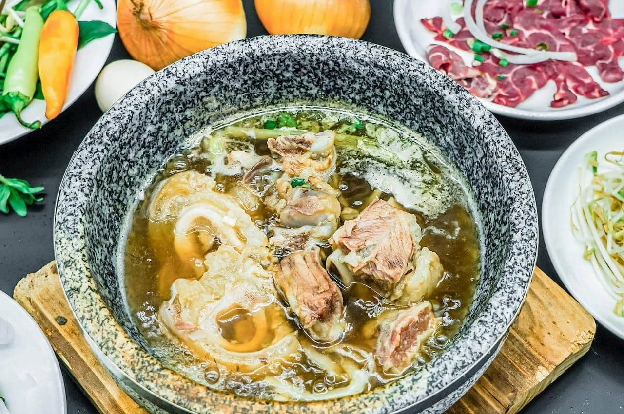 Phở thố đá độc đáo